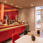 Ibis Vaugirard Porte De Versailles Hotel Parigi