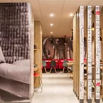 Hotel Ibis Vaugirard Porte De Versailles Parigi