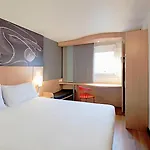 Ibis Vaugirard Porte De Versailles