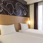 Ibis Vaugirard Porte De Versailles Hotel 3*