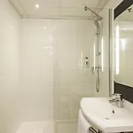 Hotel Ibis Vaugirard Porte De Versailles Parigi