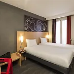 Hotel Ibis Vaugirard Porte De Versailles Parigi