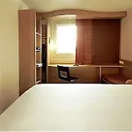 Hotel Ibis Vaugirard Porte De Versailles 3*