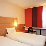 Hotel Ibis Vaugirard Porte De Versailles 3*