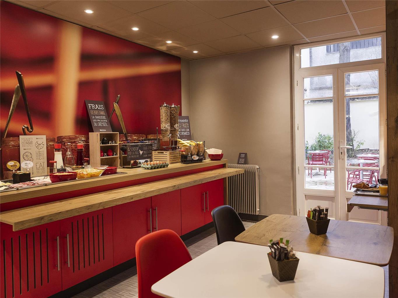 Ibis Vaugirard Porte De Versailles Hotel
