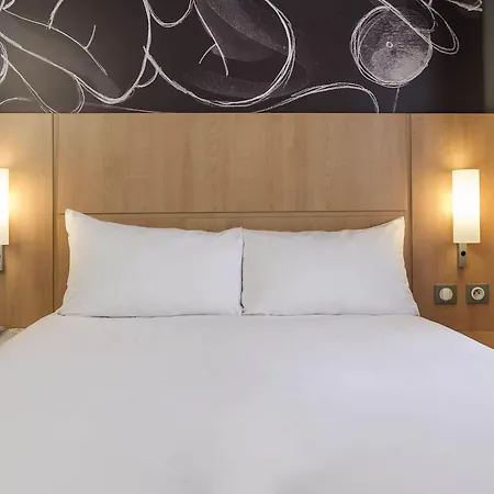 Ibis Vaugirard Porte De Versailles