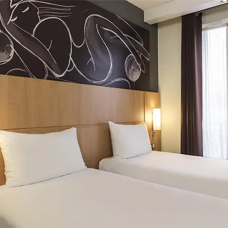 Ibis Vaugirard Porte De Versailles 3*