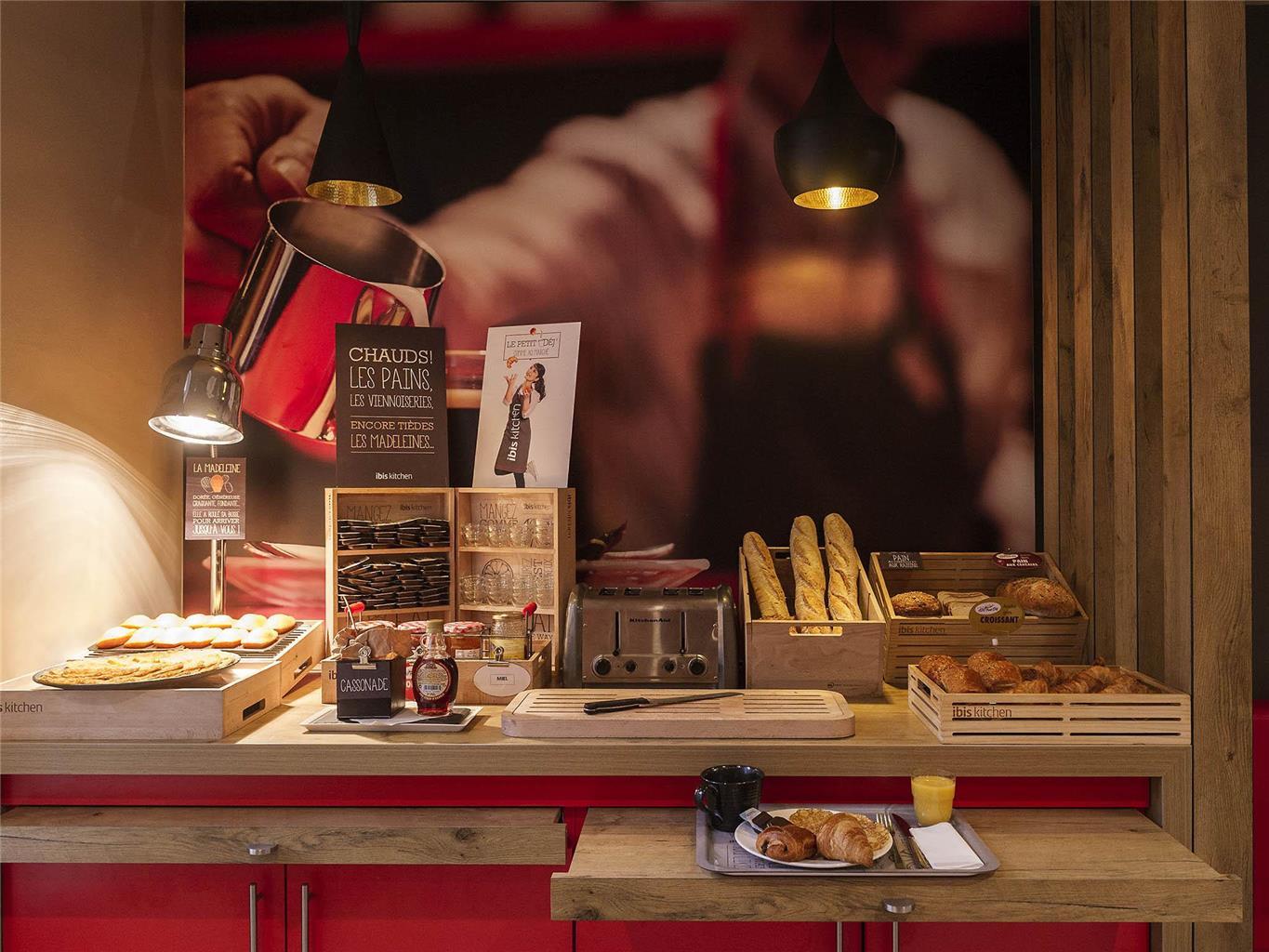 Ibis Vaugirard Porte De Versailles 3*