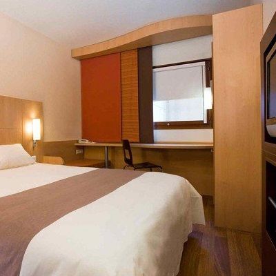 Hotel Ibis Vaugirard Porte De Versailles Paris
