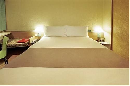 Hotel Ibis Vaugirard Porte De Versailles